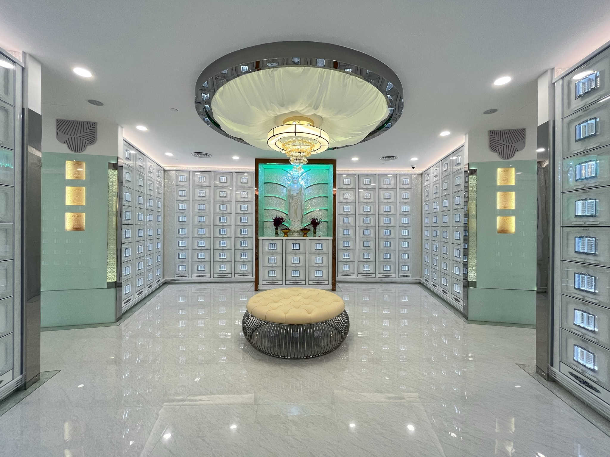 Nirvana Singapore Columbarium Niche Suite 78